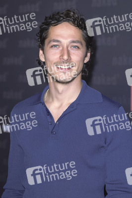 Serienpremiere 'Naked' in Köln