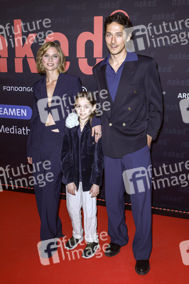 Serienpremiere 'Naked' in Köln