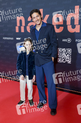 Serienpremiere 'Naked' in Köln