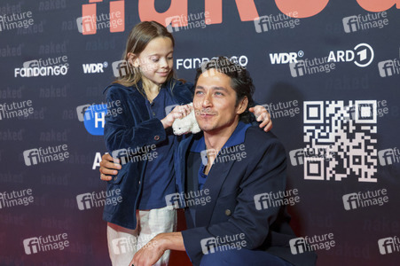 Serienpremiere 'Naked' in Köln