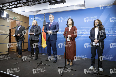 Stahlgespräch mit Betriebsräten und Gewerkschaften in Berlin