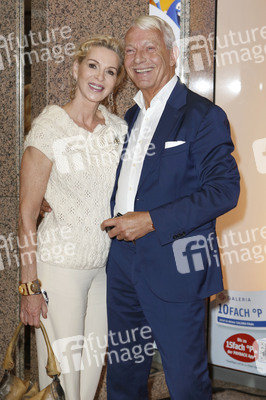 Jubiläum '55 Jahre Alstertal-Einkaufszentrum' in Hamburg