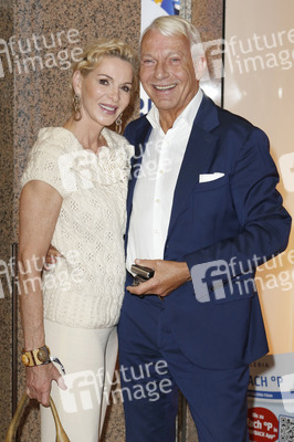 Jubiläum '55 Jahre Alstertal-Einkaufszentrum' in Hamburg