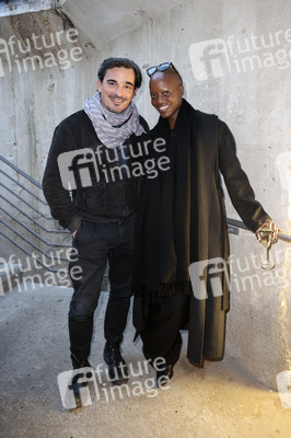 Ausstellungseröffnung 'Wer bist du in einem Raum, in dem du jeder sein kannst?' in Berlin