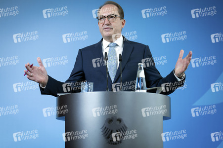 Pressestatement von Alexander Dobrindt zu Beschlüssen des Bundeskabinetts in Berlin