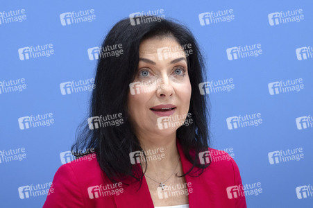 Bundespressekonferenz 'Vorstellung der Herbstprojektion 2025 der Bundesregierung' in Berlin