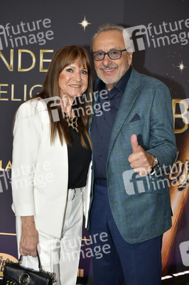 Weltpremiere der 'Blinded by Delight' Grand Show 2025 in Berlin