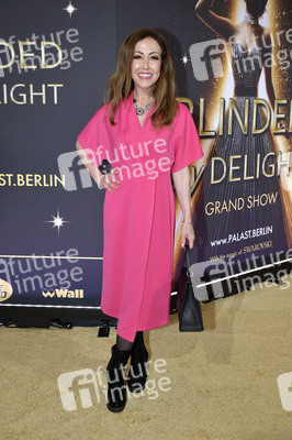 Weltpremiere der 'Blinded by Delight' Grand Show 2025 in Berlin
