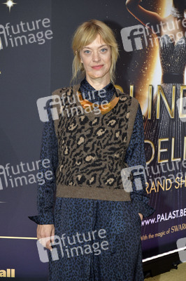 Weltpremiere der 'Blinded by Delight' Grand Show 2025 in Berlin