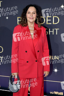 Weltpremiere der 'Blinded by Delight' Grand Show 2025 in Berlin