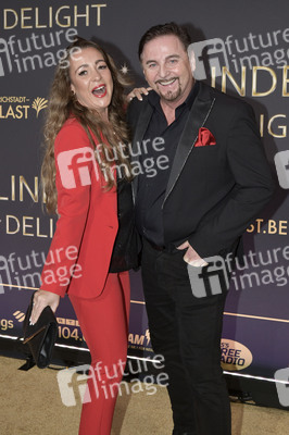 Weltpremiere der 'Blinded by Delight' Grand Show 2025 in Berlin