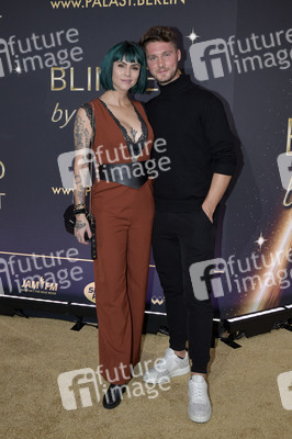 Weltpremiere der 'Blinded by Delight' Grand Show 2025 in Berlin