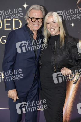 Weltpremiere der 'Blinded by Delight' Grand Show 2025 in Berlin