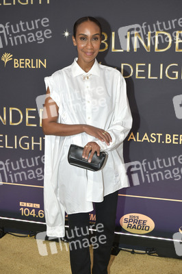 Weltpremiere der 'Blinded by Delight' Grand Show 2025 in Berlin