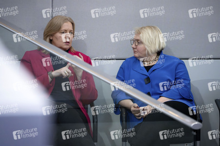 30. Sitzung des Deutschen Bundestages in Berlin