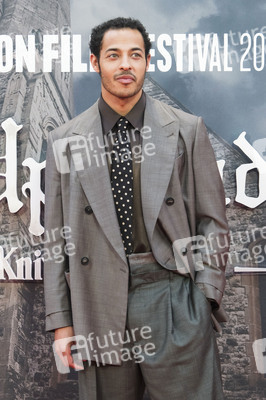 Festivaleröffnung und Filmpremiere 'Wake Up Dead Man: A Knives Out Mystery', BFI London Film Festival 2025