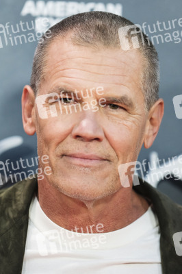 Festivaleröffnung und Filmpremiere 'Wake Up Dead Man: A Knives Out Mystery', BFI London Film Festival 2025