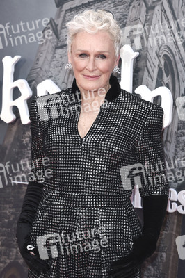 Festivaleröffnung und Filmpremiere 'Wake Up Dead Man: A Knives Out Mystery', BFI London Film Festival 2025