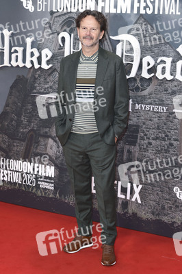 Festivaleröffnung und Filmpremiere 'Wake Up Dead Man: A Knives Out Mystery', BFI London Film Festival 2025
