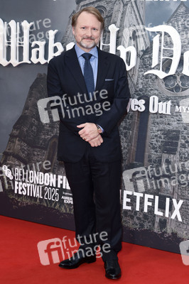 Festivaleröffnung und Filmpremiere 'Wake Up Dead Man: A Knives Out Mystery', BFI London Film Festival 2025