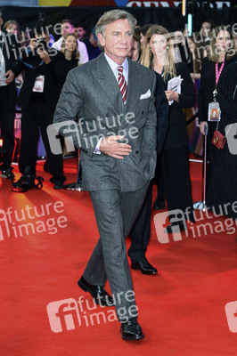 Festivaleröffnung und Filmpremiere 'Wake Up Dead Man: A Knives Out Mystery', BFI London Film Festival 2025