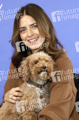 Fototermin mit Eva Padberg zum Welthundetag in Hamburg