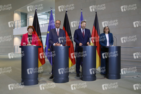 Treffen des Bundeskanzlers mit Vertretern der Automobilindustrie in Berlin