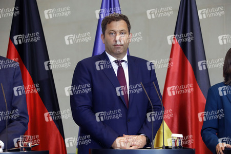 Treffen des Bundeskanzlers mit Vertretern der Automobilindustrie in Berlin