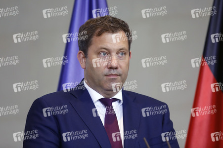 Treffen des Bundeskanzlers mit Vertretern der Automobilindustrie in Berlin