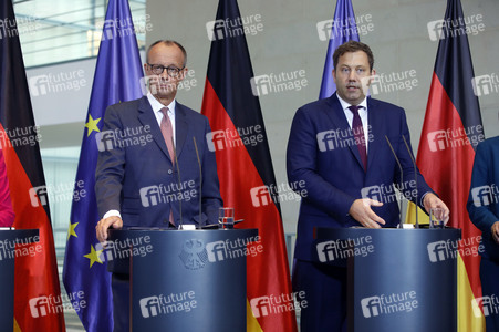 Treffen des Bundeskanzlers mit Vertretern der Automobilindustrie in Berlin