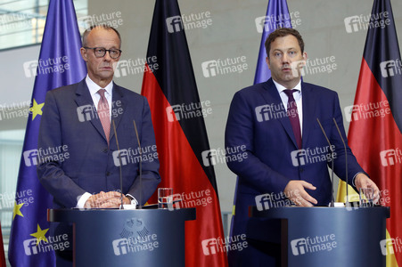 Treffen des Bundeskanzlers mit Vertretern der Automobilindustrie in Berlin