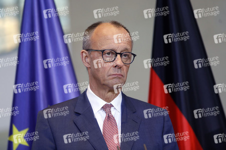 Treffen des Bundeskanzlers mit Vertretern der Automobilindustrie in Berlin