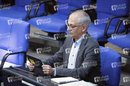 33. Sitzung des Deutschen Bundestages in Berlin