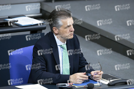 34. Sitzung des Deutschen Bundestages in Berlin