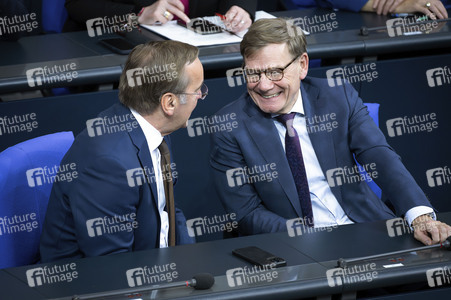 34. Sitzung des Deutschen Bundestages in Berlin