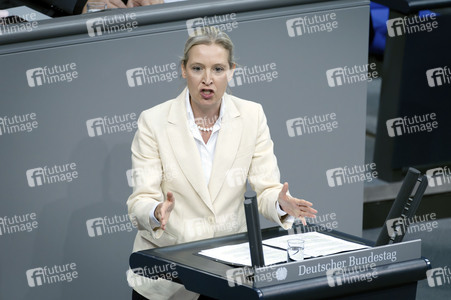 34. Sitzung des Deutschen Bundestages in Berlin