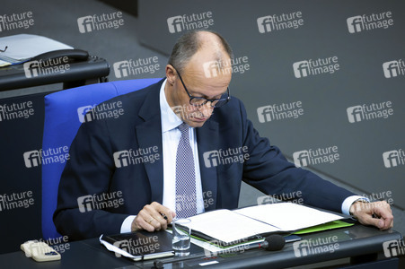 34. Sitzung des Deutschen Bundestages in Berlin