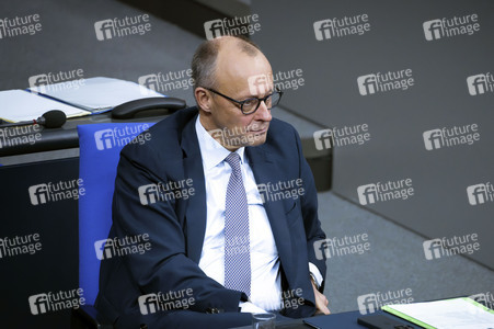 34. Sitzung des Deutschen Bundestages in Berlin