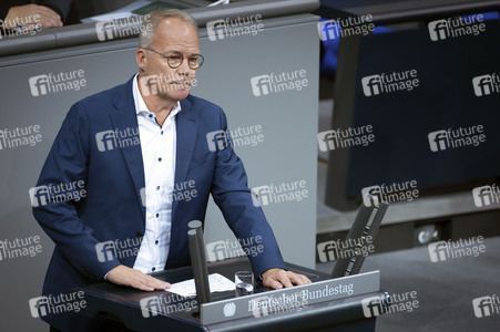 34. Sitzung des Deutschen Bundestages in Berlin