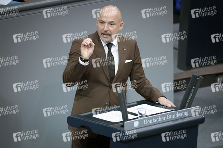 34. Sitzung des Deutschen Bundestages in Berlin