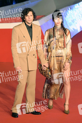 Festival-Opening und Filmpremiere 'La vita va cosi', Internationales Filmfestival Rom 2025