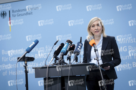 Pressestatement von Nina Warken in Berlin