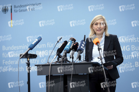 Pressestatement von Nina Warken in Berlin