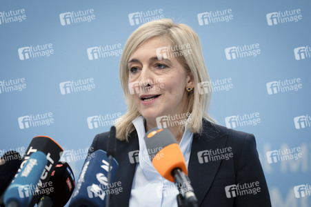 Pressestatement von Nina Warken in Berlin