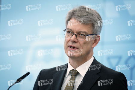 Pressestatement von Patrick Schnieder in Berlin