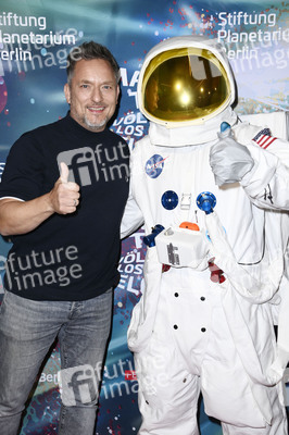 Filmpremiere 'Major Tom: völlig losgelöst' in Berlin