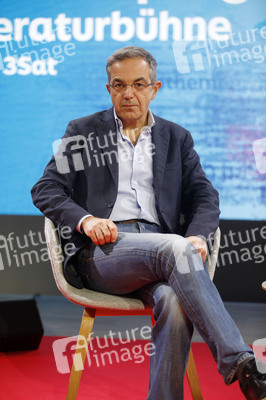 Navid Kermani auf der Frankfurter Buchmesse 2025 in Frankfurt