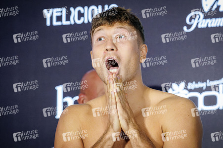 Wiegen zum Boxevent 'Fame Fighting 3' in Essen