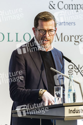 Mittelstand Defense Forum der Initiative 'Mission 2044' in Düsseldorf