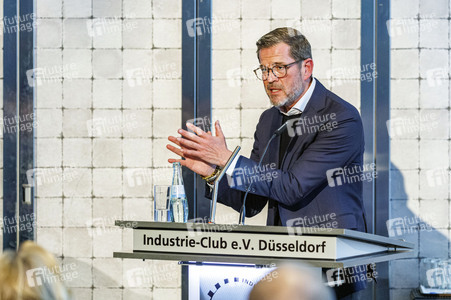 Mittelstand Defense Forum der Initiative 'Mission 2044' in Düsseldorf